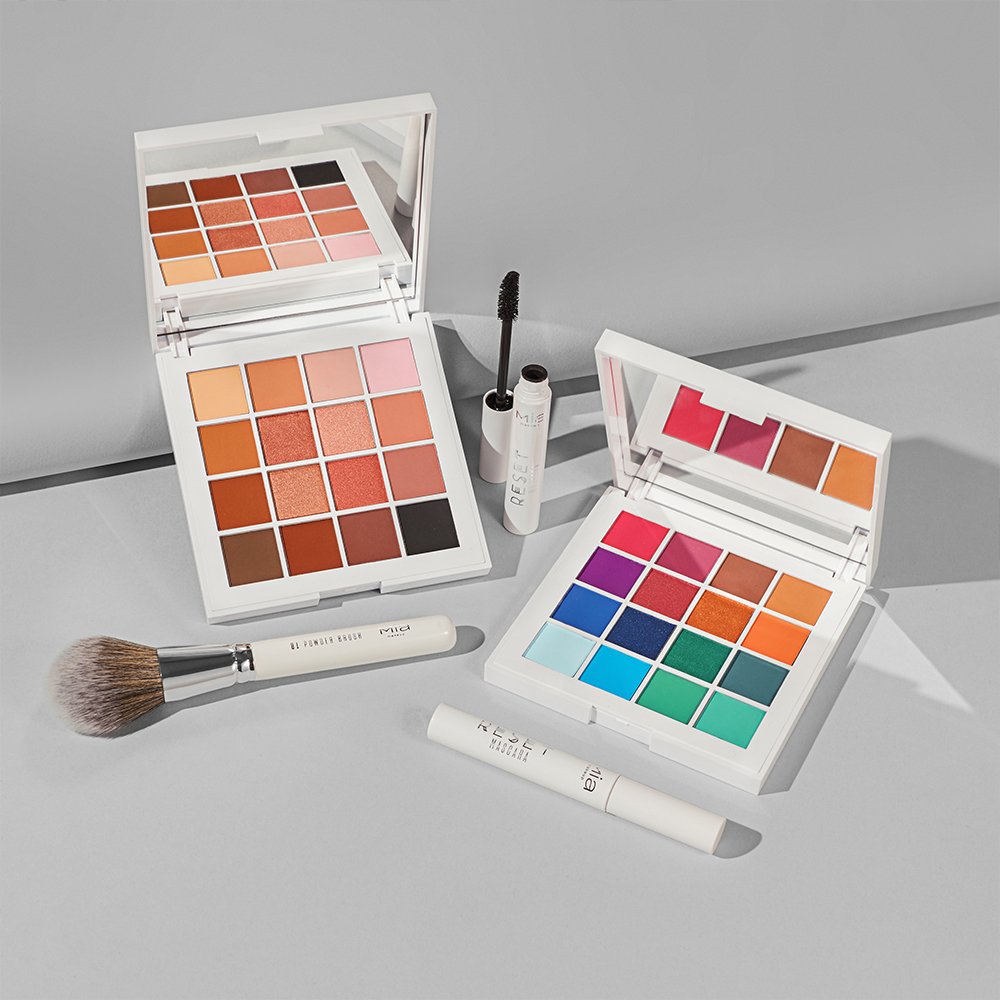RESET EYESHADOW 02 PALETTE OUTLANDISH